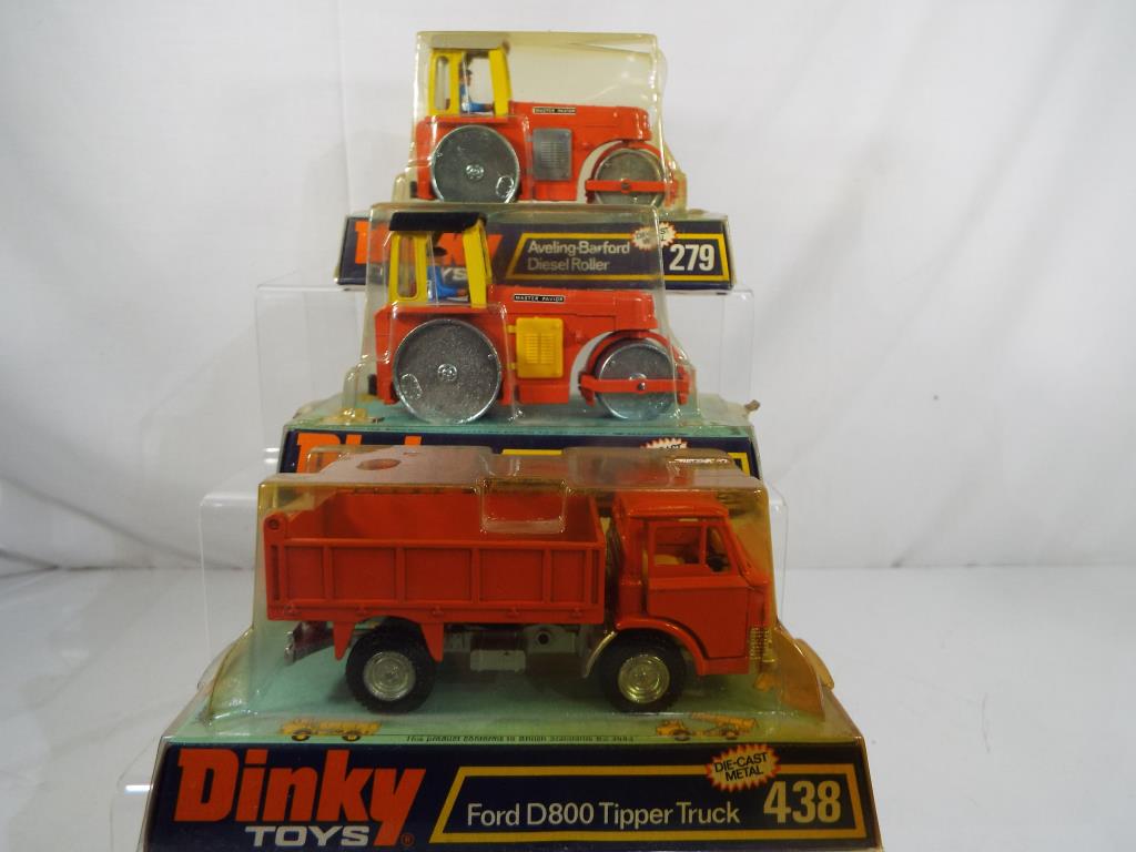 Dinky - three diecast vehicles in original boxes comprising #279 Aviling- Barford Diesel Roller - Image 3 of 4