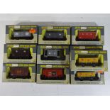 Model Railways - Wrenn oo gauge 10 wagons in original boxes comprising W5029, W5030, W5031, W5033,