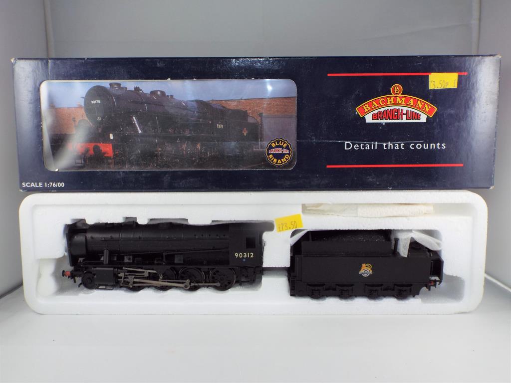 Model Railways - Bachmann OO gauge #32-253 War Department Steam Locomotive 2-8-0,