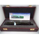 Model Railways - Bachmann OO gauge limited edition Peppercorn Class A2 steam loco in wooden display