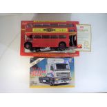 Sunstar, Italeri - a lot to include Sunstar #2902 RM-254 VLT254, Standard Routemaster Bus,