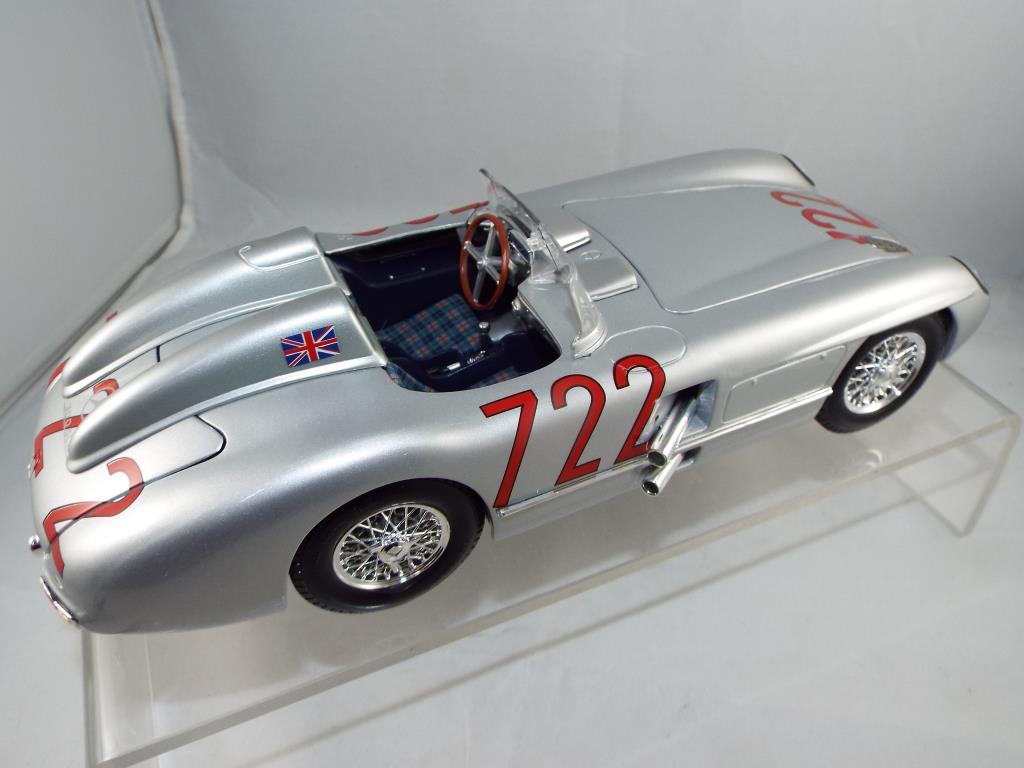 Maisto - a Mercedes Benz 300 SLR Mille Miglia 1955 in 1:18 scale, - Image 3 of 5