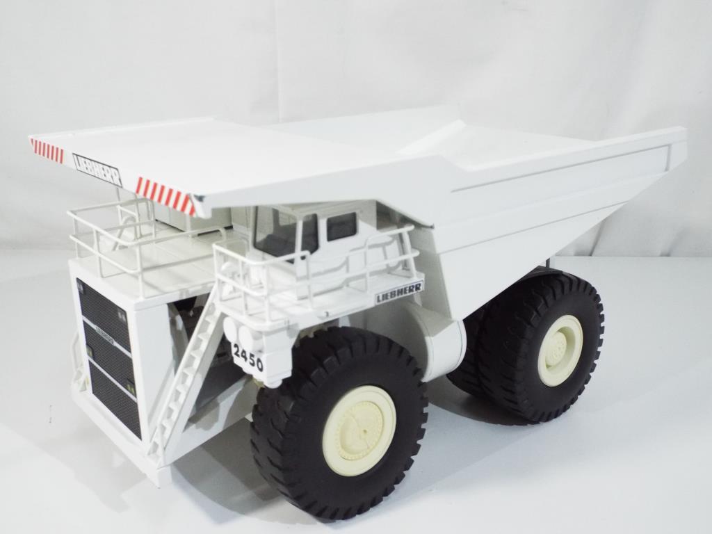 Diecast - a Conrad Mining Truck KL 2450 in original box in 1:50 scale, - Image 2 of 4