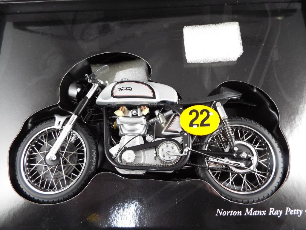 Diecast - a Minichamps 1:12 scale Norton Manx Ray Petty 1960 bike, - Image 2 of 3