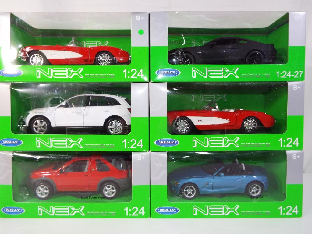 Welly Nex - five 1:24 scale diecast models,