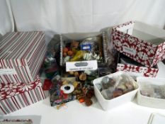 Dolls House Miniatures - a collection of dolls house craft accessories to include miniature ceramic