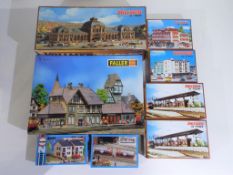 Model Railways - eight N gauge scenics kits by Herpa, Vollmer and Faller,