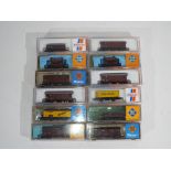 Model Railways - Roco - twelve boxed items of N gauge rolling stock by Roco, includes 2324, 25076,