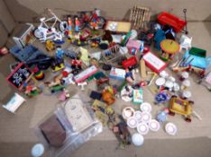 Dolls House Miniatures - a good collection of miniature dolls house toys some metal examples