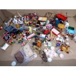 Dolls House Miniatures - a good collection of miniature dolls house toys some metal examples