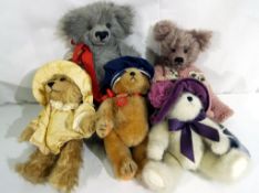 Collectable Bears - a collection of five collectable bears to include a Hermann Teddy Original with