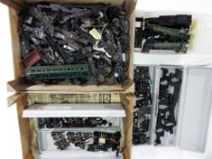 Model Railways - a good mixed lot of spares to include locomotive motors, bodies,