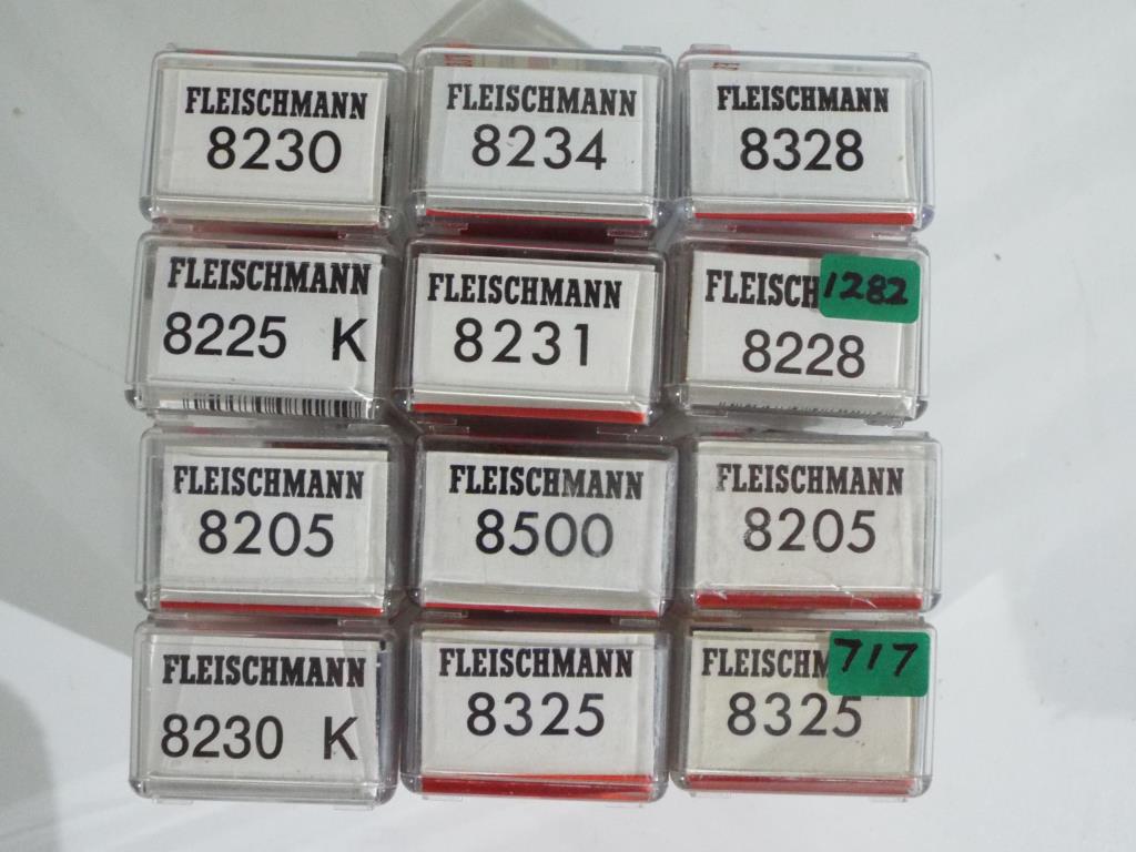 Model Railways - Fleischmann - twelve boxed items of N gauge rolling stock by Fleichmann, - Image 2 of 2