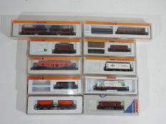 Model Railways - Arnauld - ten boxed items of N gauge rolling stock by Arnauld, includes 4990,