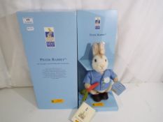 Steiff - Peter Rabbit 100 years Anniversary Edition, issued in 2002, 1110 of year 2002,