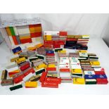 Model Railways - in excess of 100 OO gauge railway containers, including Freightliner, P&O Ferries,