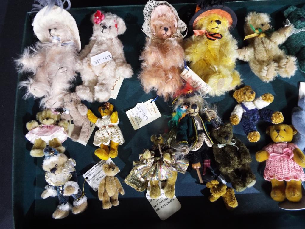 Collectable bears - a collection of 25 collectable miniature bears to include Little Star Bears by - Image 2 of 5