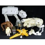 Star Wars - Kenner - a collection of unboxed vintage Star Wars vehicles and action figures to