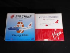 Diecast - two Aviation 1:200 scale aeroplanes comprising Boeing 737/700 and Airbus A320-231,