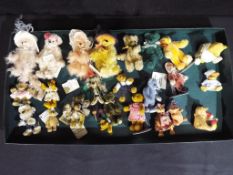 Collectable bears - a collection of 25 collectable miniature bears to include Little Star Bears by
