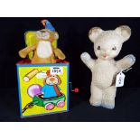 Lot to include a vintage squeaky toy in the form of a bear and a Jack In The Box.