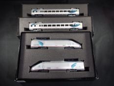 Model Railways - Bachmann HO gauge American Acela Express with dual locomotives and two carriages