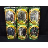 Lord Of The Rings - a collection of six Lord Of The Rings figurines, comprising Gandolf, Gimli,