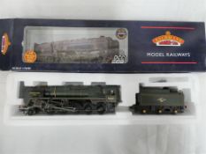 Bachmann Branch Line - an OO gauge 2-10-0 locomotive and tender, Standard 9F class,