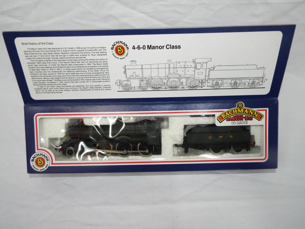 Bachmann Branch Line - an OO gauge 4-6-0 locomotive and tender Manor class,