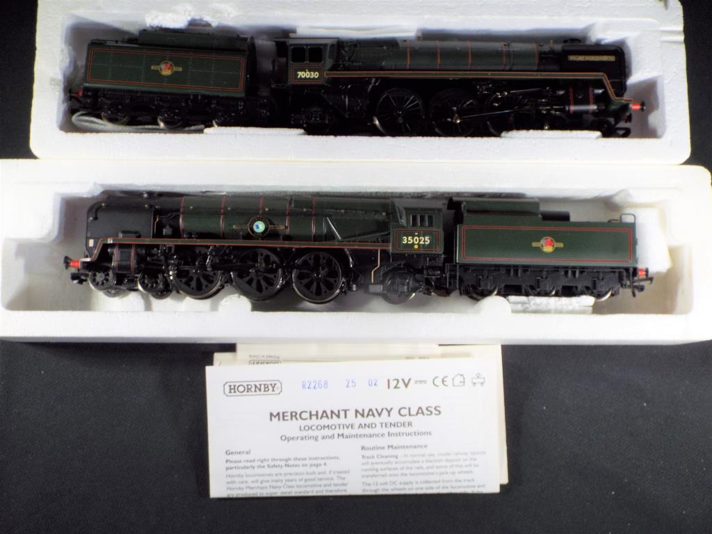Model Railways - Hornby OO gauge - two steam locomotives in associated boxes comprising R2268 a - Image 2 of 2
