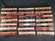 Model Railways - Hornby Dublo - 23 unboxed coaches in playworn condition.