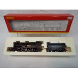 Hornby - an OO gauge model 4-6-0 locomotive and tender, Castle class, GWR livery, op no 4086,