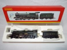 Hornby - an OO gauge model King class locomotive with tender, GWR 4-6-0 'King Henry II' op no 6028,