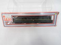 Lima - an OO gauge model diesel electric locomotive op no W30W, green livery, # 205150MWG,