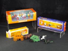 Crescent, Herald, ESSEM - Crescent 902 boxed plastic toy cowboys and Herald 4606 boxed cowboys,