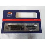 Bachmann Branch-Line - an OO scale model locomotive 2-10-0 with tender, 8 DCC,