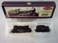 Bachmann Branch-Line - an OO scale Thompson B1 class 4-6-0 locomotive with tender, op no 61010,