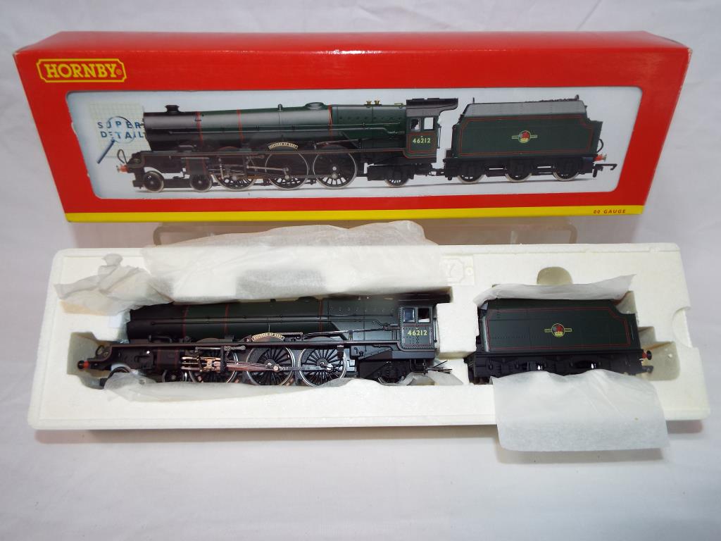 Hornby - an OO gauge model Princess class locomotive and tender 4-6-2 'Duchess of Kent',