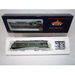 Bachmann - an OO scale model diesel locomotive class 25/2, BR green livery, # 32-411,