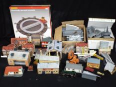 Hornby - A good collection of unboxed and constructed Hornby OO gauge scenic buildings and