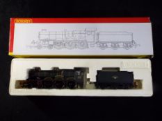 Hornby - A boxed Hornby R2317 OO Gauge 4-6-0 steam locomotive and tender Castle Class Op.No.