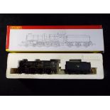 Hornby - A boxed Hornby R2317 OO Gauge 4-6-0 steam locomotive and tender Castle Class Op.No.