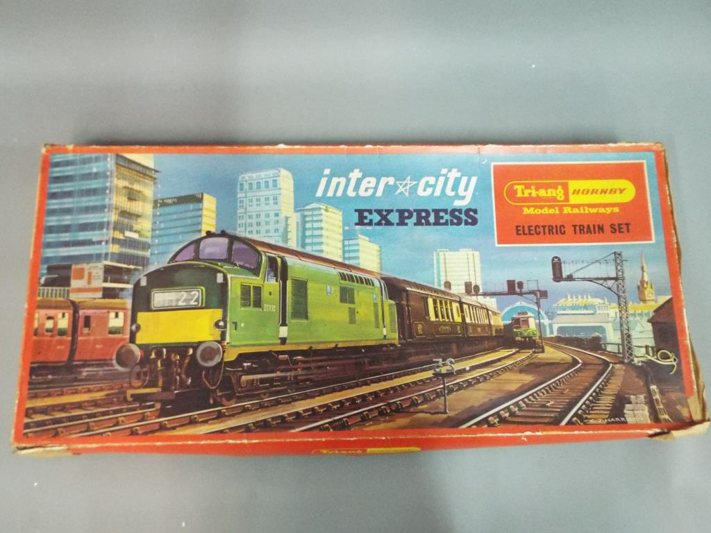 Triang / Hornby - A boxed Triang OO Gauge RS9 Intercity Express Train Set containing BR Class 37 - Image 2 of 3