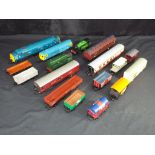 Hornby & Lima - OO gauge rolling stock, comprising Three diesel locomotives,
