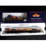 Bachmann Branch-Line - A boxed Bachmann OO gauge 32 - 730 Class 66 diesel locomotive op no.