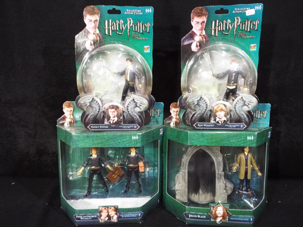 Harry Potter - Five Harry Potter And The Order of the Phoenix action figures comprising Harry - Image 2 of 2