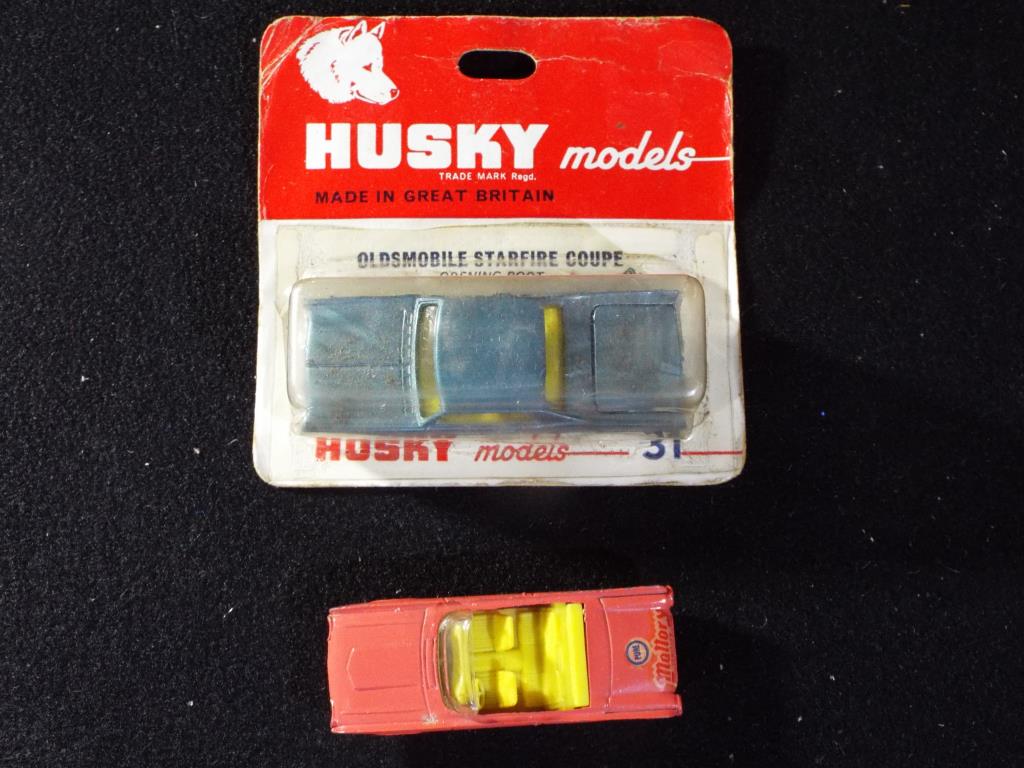 Husky Models - Five carded and one loose Husky Models 1:64 scale diecast model vehicles. - Image 4 of 6