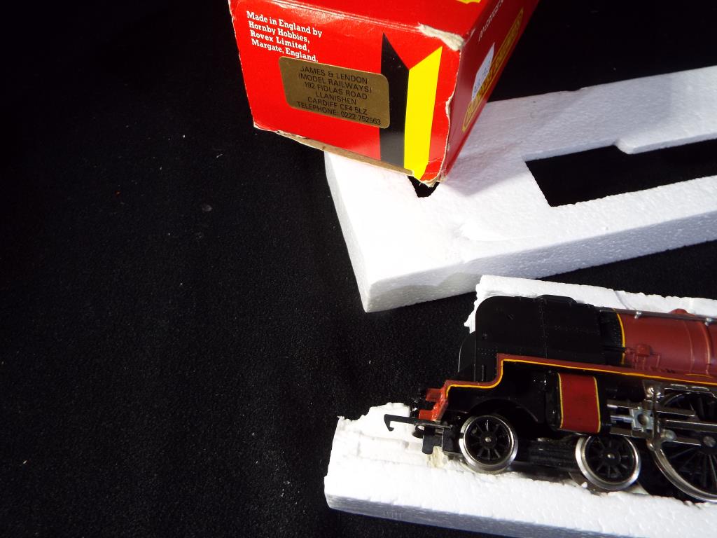 Hornby - A boxed OO gauge 4-6-2 steam locomotive and tender R066 Op.No. - Image 2 of 2