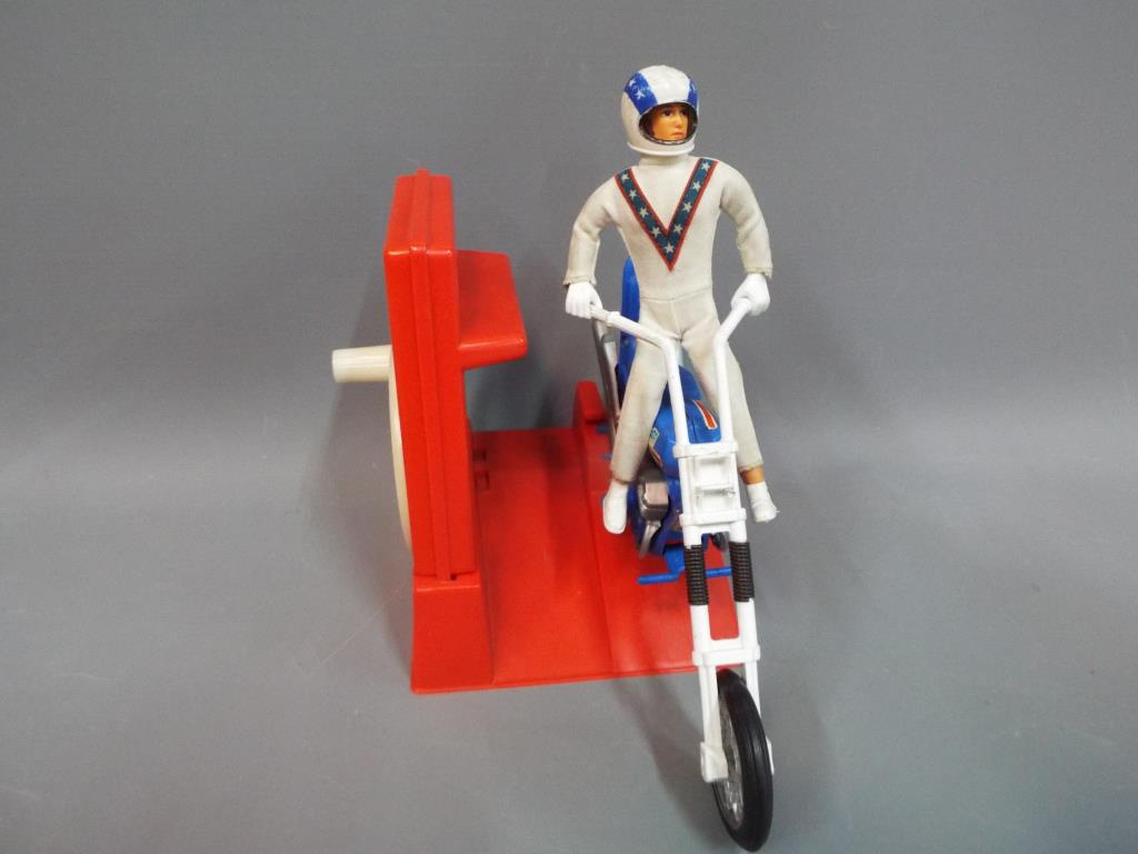 An Evel Kanievel Copper by Ideal unboxed with figure and helmet, - Image 5 of 5