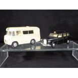 Spot-On - Two unboxed diecast model vehicles by Spot-On.